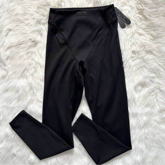 Nike SKIMS Matte V Panel 26 Inch Legging S BO-LEG-7008 - Picture 5 of 9